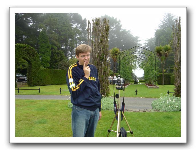 Ben doesn't know how to use his camera...